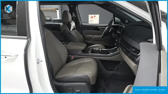 KIA CARNIVAL 7-SEATER SIGNATURE