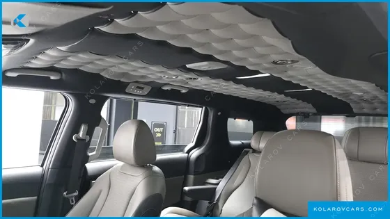 KIA CARNIVAL 7-SEATER SIGNATURE