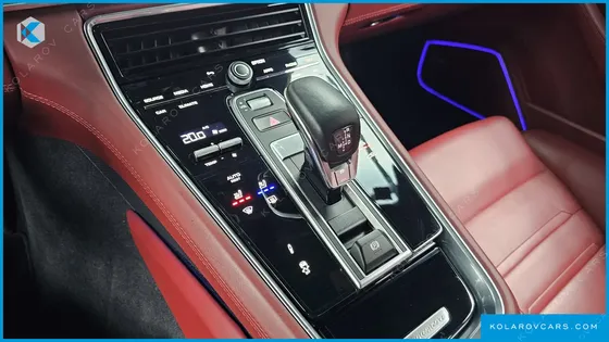 PORSCHE PANAMERA 2.9 AWD PLATINUM EDITION