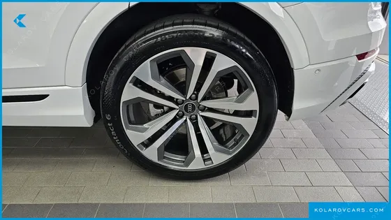 AUDI Q8 55 TFSI QUATTRO PREMIUM