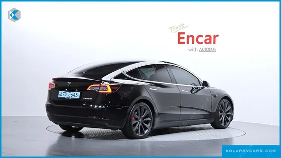 TESLA MODEL 3 PERFORMANCE AWD