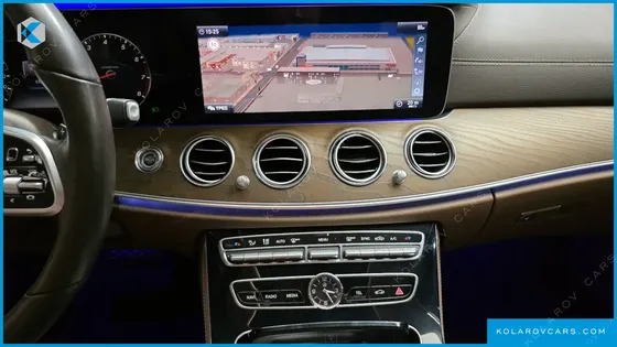 MERCEDES E-CLASS E300 4MATIC EXCLUSIVE