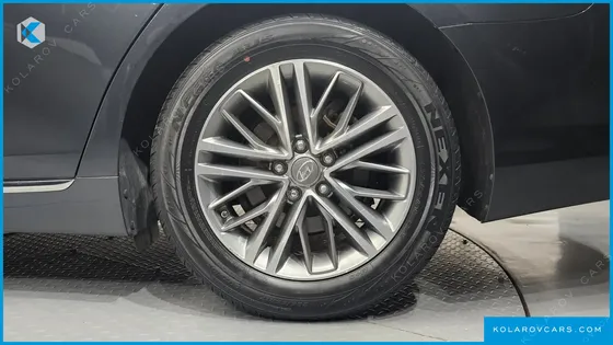 HYUNDAI GRANDEUR 2.4 PREMIUM