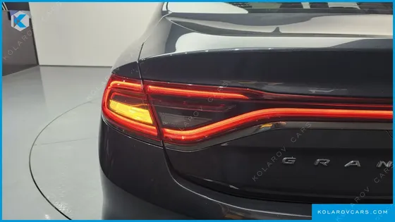HYUNDAI GRANDEUR 2.4 PREMIUM