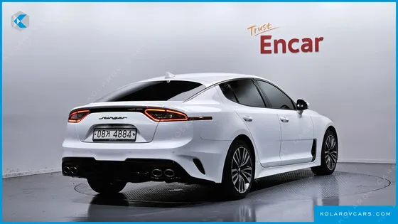 KIA STINGER 2.0 TURBO 2WD