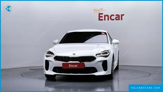 KIA STINGER 2.0 TURBO 2WD