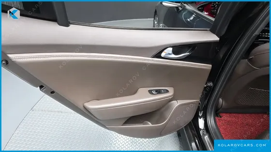 KIA STINGER 3.3 TURBO AWD