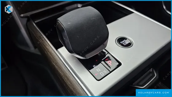 LAND ROVER RANGE ROVER P530 AUTOBIOGRAPHY