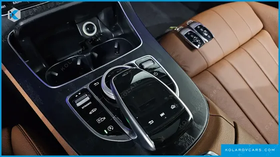 MERCEDES E-CLASS E220D COUPE