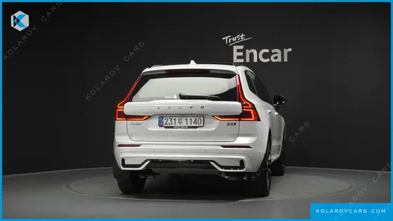 VOLVO XC60 B5 ULTRA DARK AIR SUS