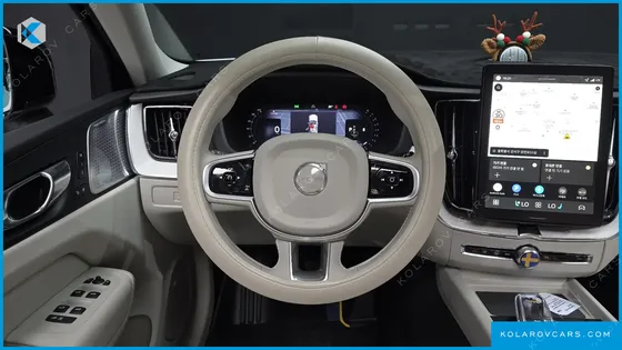 VOLVO XC60 B5 ULTRA DARK AIR SUS