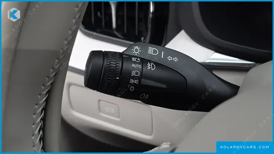 VOLVO XC60 B5 ULTRA DARK AIR SUS