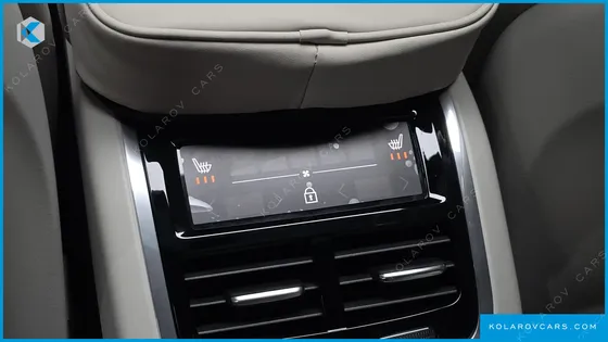 VOLVO XC60 B5 ULTRA DARK AIR SUS