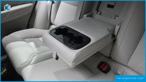 VOLVO XC60 B5 ULTRA DARK AIR SUS