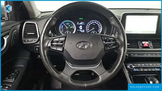 HYUNDAI GRANDEUR EXCLUSIVE