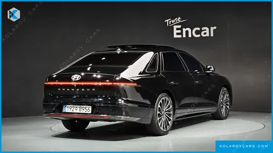 HYUNDAI GRANDEUR CALLIGRAPHY