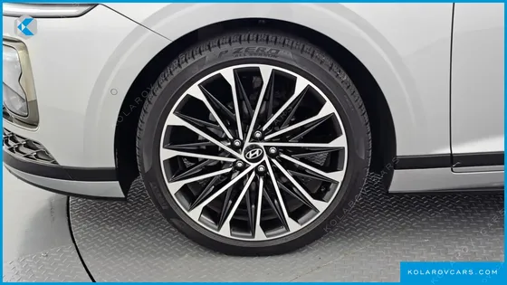 HYUNDAI GRANDEUR CALLIGRAPHY