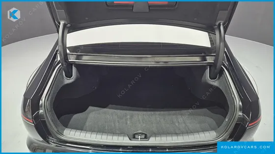 HYUNDAI GRANDEUR PREMIUM