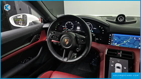 PORSCHE TAYCAN BASE