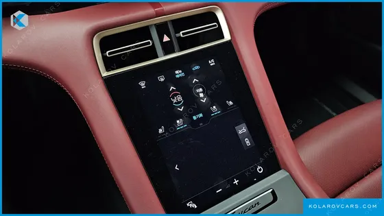 PORSCHE TAYCAN BASE