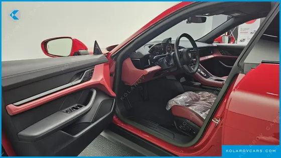 PORSCHE TAYCAN BASE