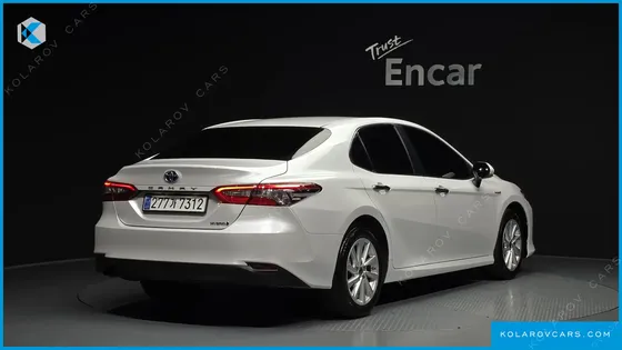 TOYOTA CAMRY 2.5 LE HYBRID