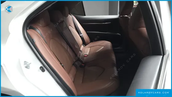 TOYOTA CAMRY 2.5 LE HYBRID