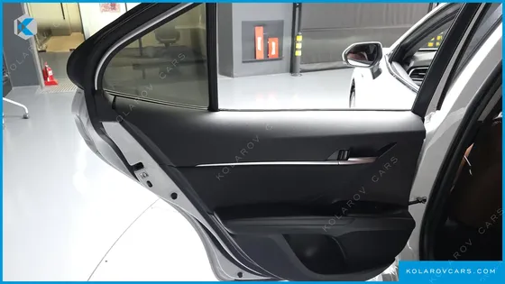 TOYOTA CAMRY 2.5 LE HYBRID