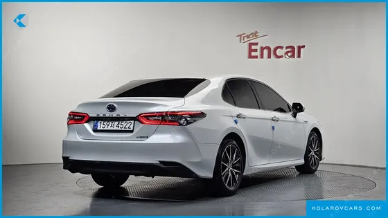 TOYOTA CAMRY 2.5 XLE HYBRID