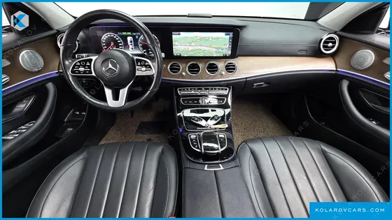 MERCEDES E-CLASS E300E EXCLUSIVE