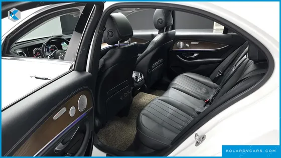 MERCEDES E-CLASS E300E EXCLUSIVE