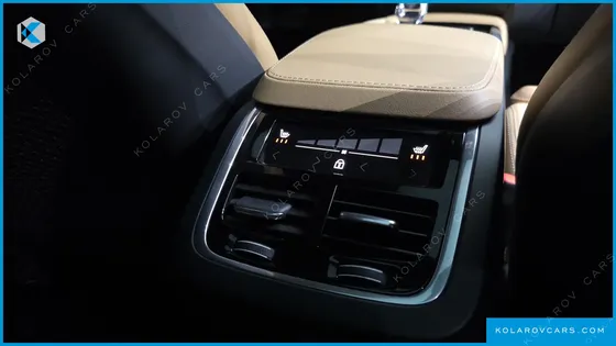VOLVO XC90 B6 INSCRIPTION