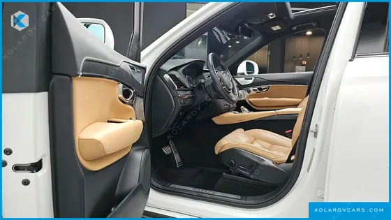 VOLVO XC90 B6 INSCRIPTION