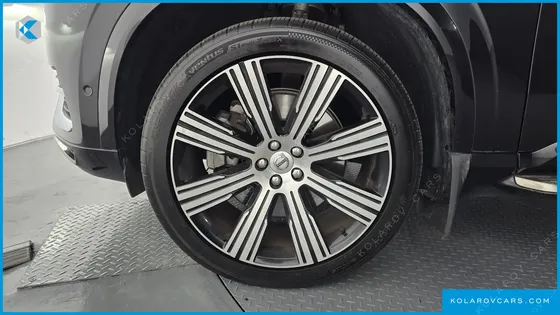 VOLVO XC90 T8 ULTIMATE BRIGHT HYBRID