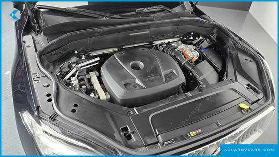 VOLVO XC90 T8 ULTIMATE BRIGHT HYBRID