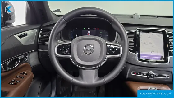 VOLVO XC90 T8 ULTIMATE BRIGHT HYBRID