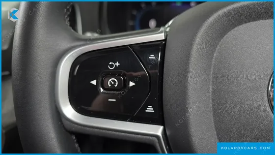 VOLVO XC90 T8 ULTIMATE BRIGHT HYBRID