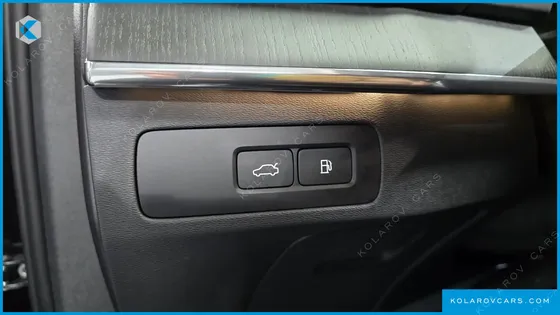 VOLVO XC90 T8 ULTIMATE BRIGHT HYBRID