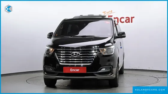 HYUNDAI STAREX 4WD URBAN 9-SEATER