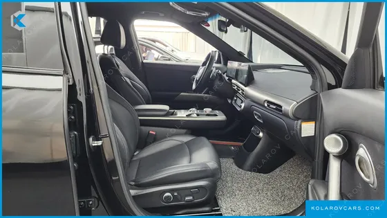 GENESIS GV60 STANDARD