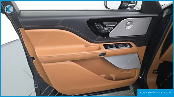 LINCOLN AVIATOR 3.0 BLACK LABEL AWD
