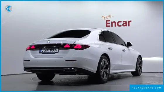 MERCEDES E-CLASS E200 AVANTGARDE