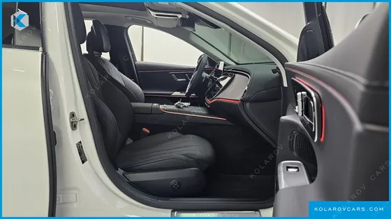 MERCEDES E-CLASS E200 AVANTGARDE