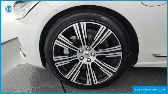 VOLVO S90 T8 AWD INSCRIPTION