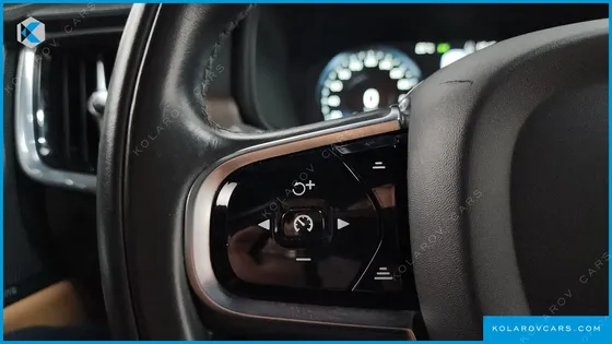 VOLVO S90 T8 AWD INSCRIPTION