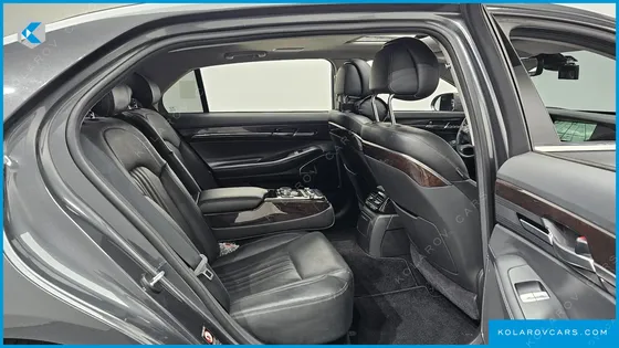 GENESIS EQ900 3.8 GDI AWD