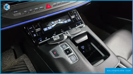 HYUNDAI GRANDEUR 3.3