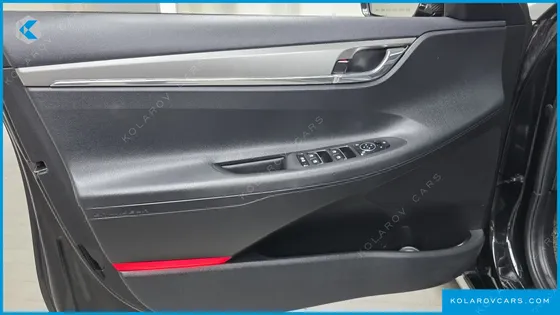 HYUNDAI GRANDEUR 3.3