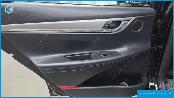 HYUNDAI GRANDEUR 3.3