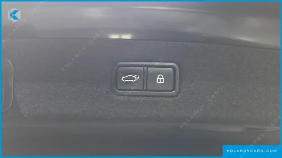 GENESIS EQ900 3.8 GDI AWD